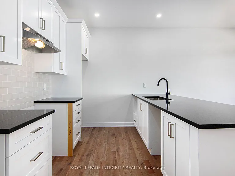 6 Morrall Ct — Photo 8