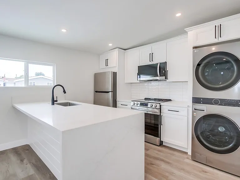 5232 Arlene St — Photo 12