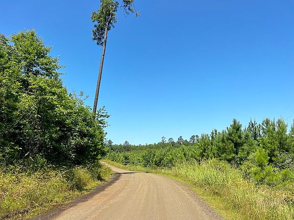 2nd image of 11 Carters Ferry Rd E