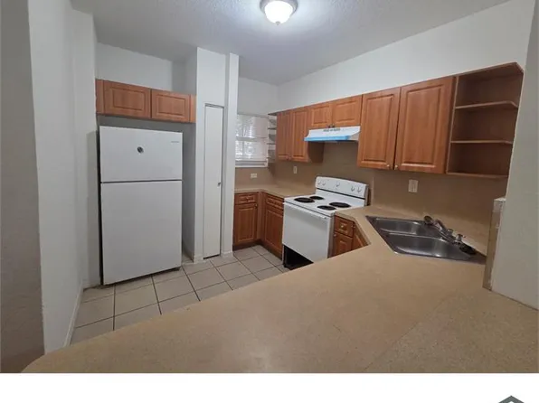 875 SW 6th Pl, Florida City, FL 33034