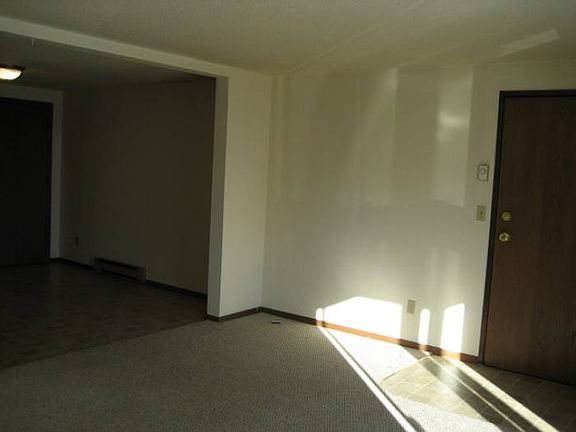 Livingroom into Kitch