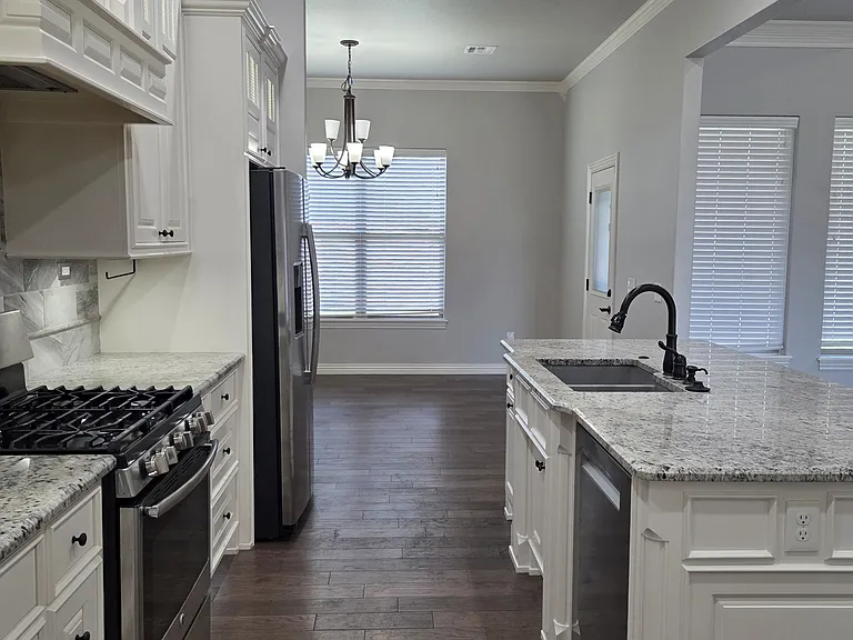 530 Joshua Pass — Photo 4