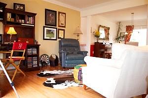 4th image of 254 Applewood Dr