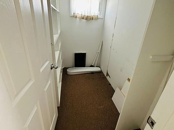 3rd image of 1111 Central Ave