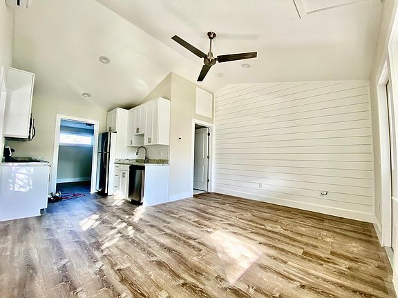Custom detailing on Wall, Premium vinyl plank floors