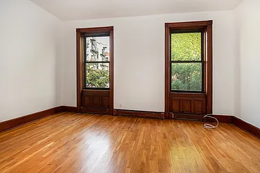 Sold by Harlem Lofts