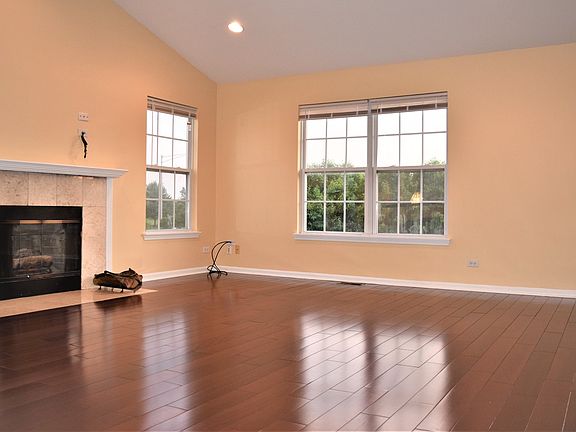5th image of 723 Stuarts Dr #723