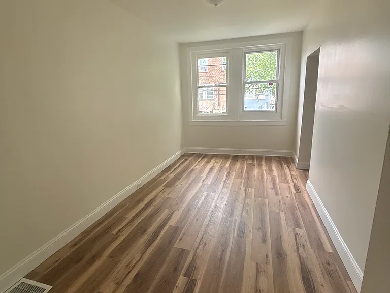 2609 S Muhlfeld St — Photo 4