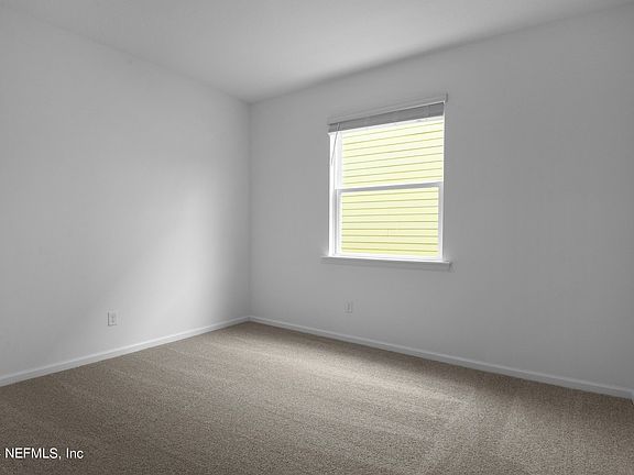 4th image of 902 CEDAR SLOUGH Drive