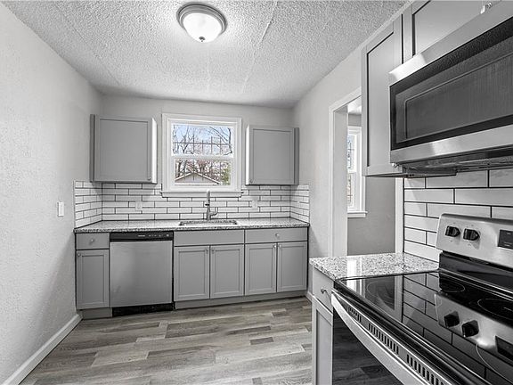 4th image of 6709 Agnes Ave