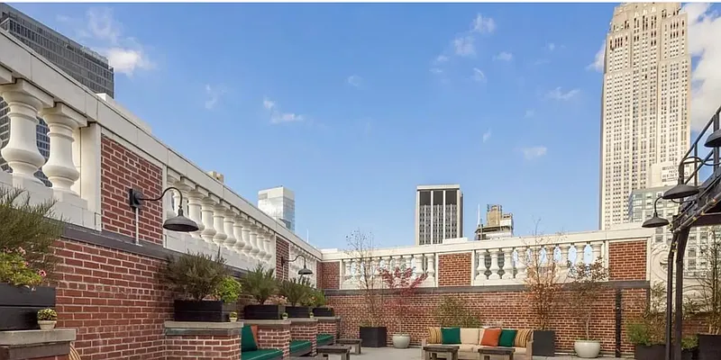 Rented by Douglas Elliman | media 26