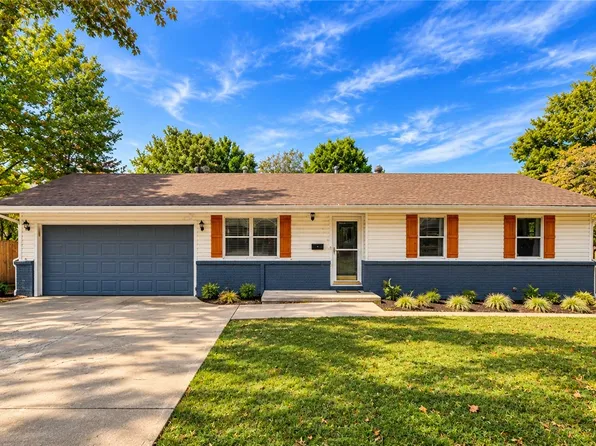 407 NW H St, Bentonville, AR 72712