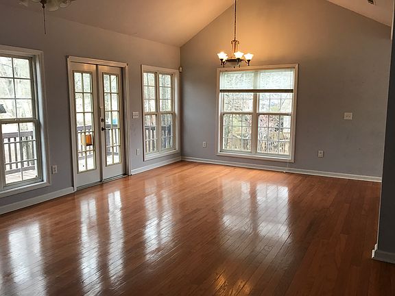 Family/Eating Area