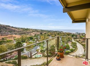 6232 Tapia Dr APT A, Malibu, CA 90265