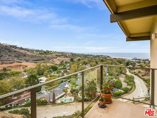 6232 Tapia Dr APT A, Malibu, CA 90265