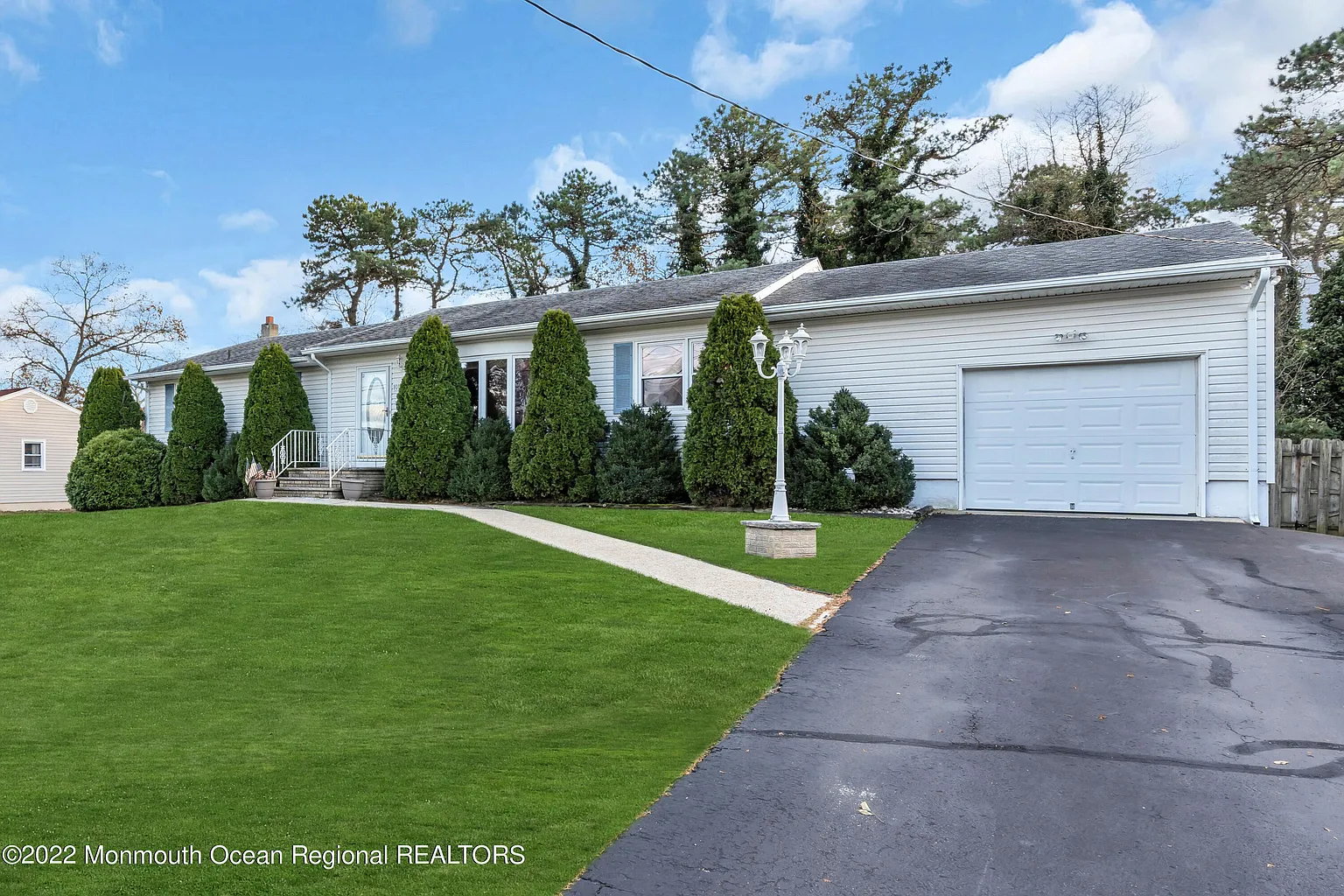 1016 Broadway Boulevard photo 1