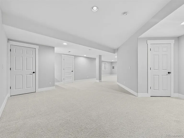 11672 E Berry Ave — Photo 33