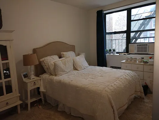 Rented by Green Line Realty | media 1