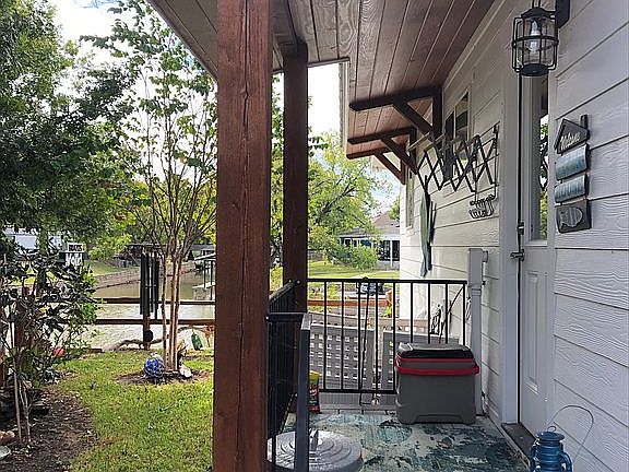 3rd image of 4409 W Kenwood Ct