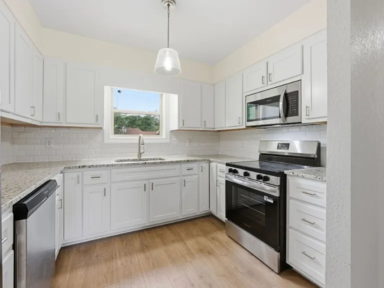 141 Quarterdeck Townes — Photo 15
