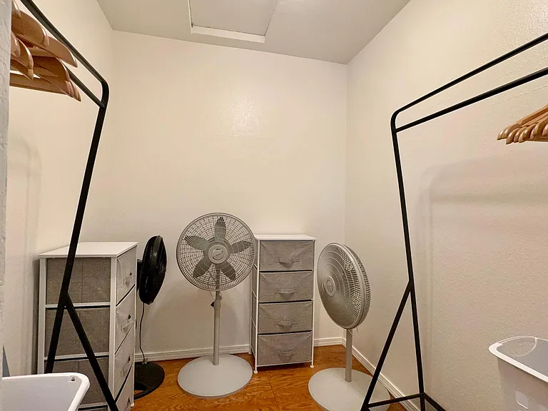 1391 Hardy Pl — Photo 31