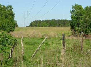 17646 Hiawatha Rd, Metter, GA 30439