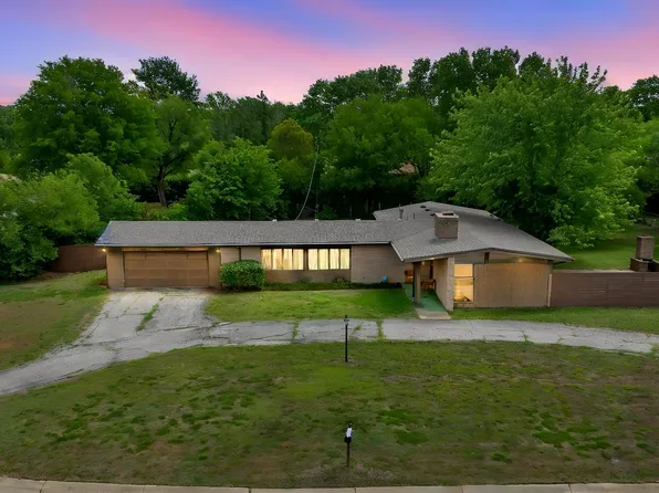 2400 N Yale Ave, Wichita, KS 67220