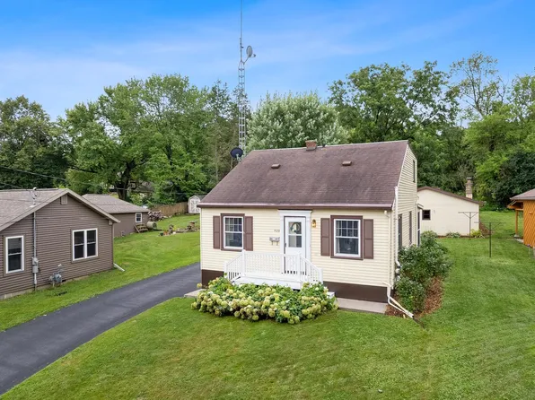529 Quarry St, Baraboo, WI 53913