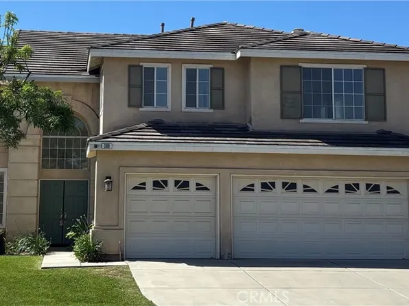 388 Snowbird Ln, Corona, CA 92882