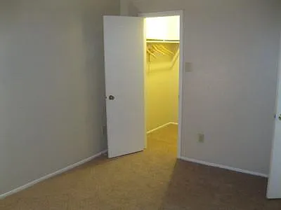5631 Spring Valley Rd — Photo 3