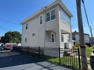 11 Glynn Ter #A, Quincy, MA 02169