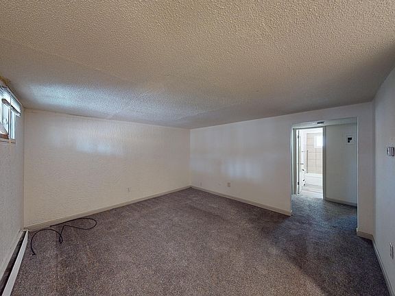 5th image of 1411 S Corona Ave #11008302