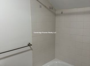 97 Oxford St #2, Somerville, MA 02143