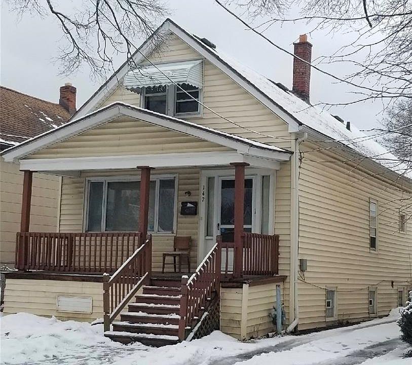 1st image of 142 Zelmer St