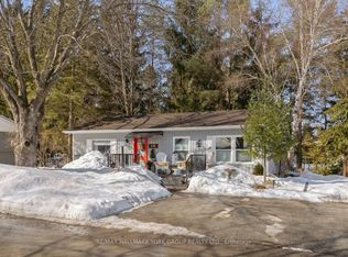 18 Cherrywood Ln, Innisfil, ON L9S1M6