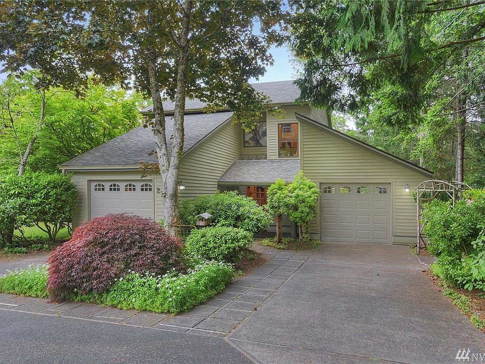 Separate garages 