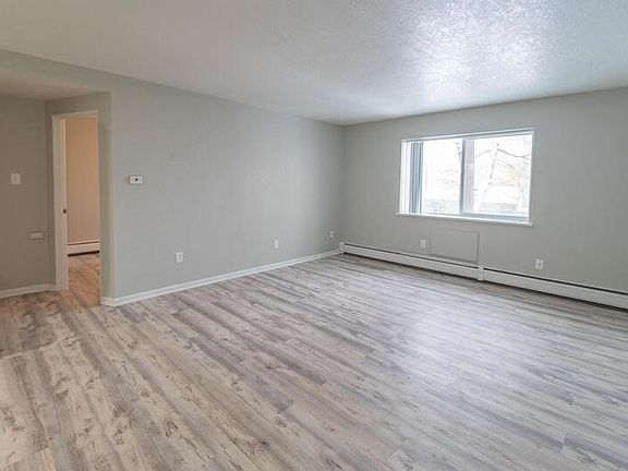4th image of 1877 S Federal Blvd APT 106