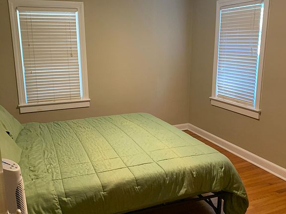 5th image of 5148 Lake Shores Rd