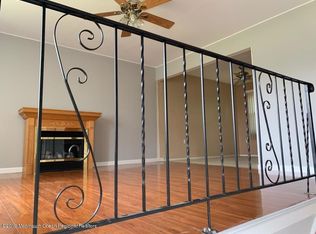 34 Standish Dr, Howell, NJ 07731