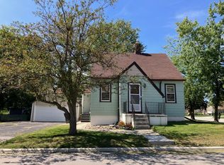 125 Elevator Ln, Belgium, WI 53004