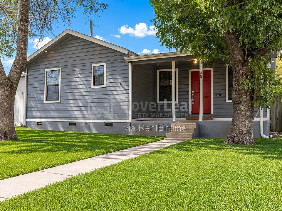 428 Westwood Dr