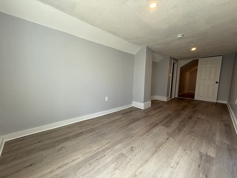 176 Church St #2 — Photo 21