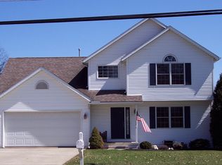 414 N Crown Hill Rd, Orrville, OH