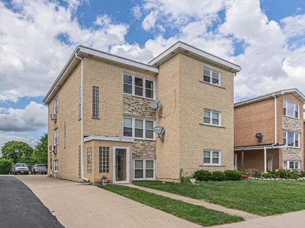 680 Beau Ct, Des Plaines, IL 60016
