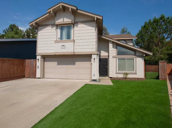 2375 Lochridge Pl, Escondido, CA 92026