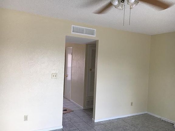 2nd image of 10966 Elkhart Dr