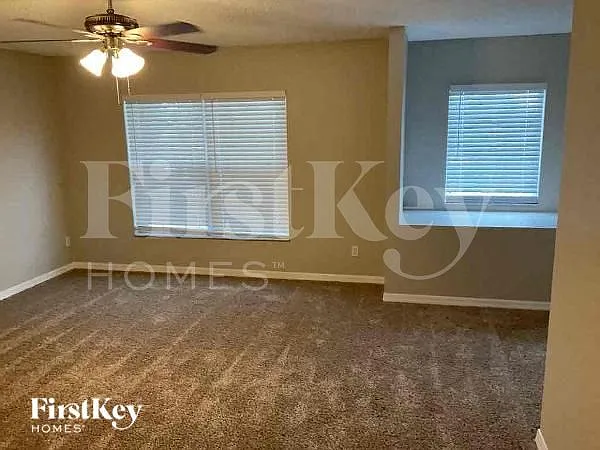 207 Willowbay Ridge St — Photo 7