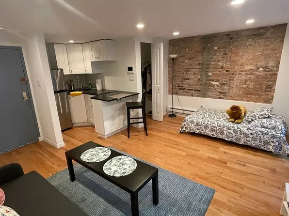 413 Pacific St #1R, Brooklyn, NY 11217