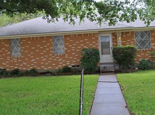 920 W Pleasant Run Rd, Lancaster, TX 75146