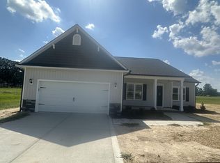 87 Budd Godwin Ln, Dunn, NC 28334